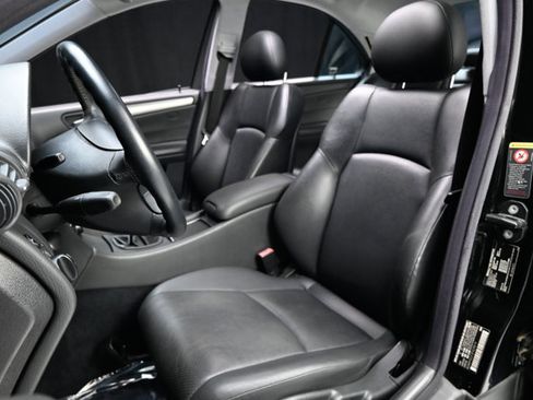 Used 2003 Mercedes-Benz C 230 Sedan image 42