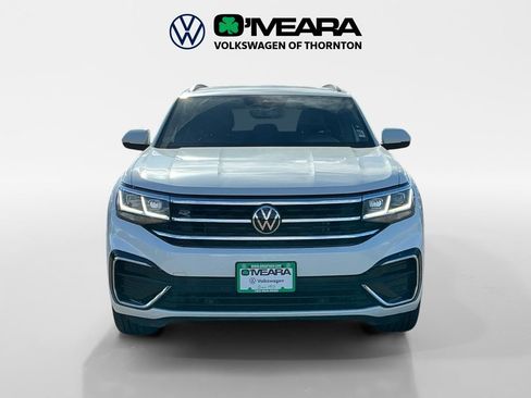 Used 2022 Volkswagen Atlas Cross Sport SEL R-Line w/ Cross Sport MDO Package AWD/4WD image 8