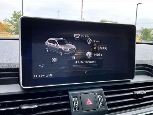 Used 2020 Audi Q5 2.0T Premium Plus w/ Premium Plus Package image 33