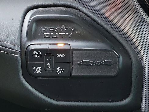 Used 2021 RAM 2500 Limited AWD/4WD image 16