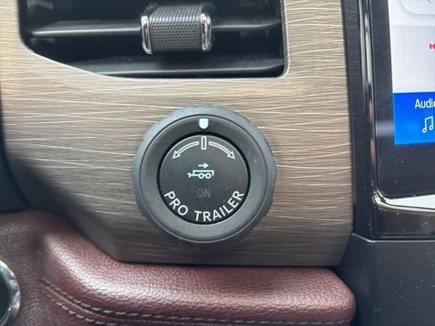 Used 2023 Ford Expedition Max Limited image 30