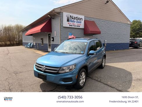 Used 2017 Volkswagen Tiguan S image 1