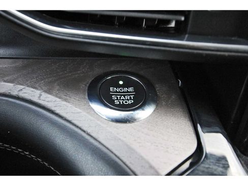 Used 2021 Ford Explorer Platinum w/ Equipment Group 601A AWD/4WD image 28