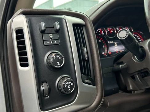 Used 2016 GMC Sierra 2500 SLT w/ Driver Alert Package AWD/4WD image 36