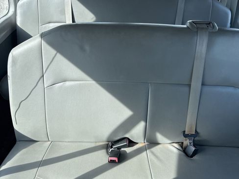 Used 2013 Ford E-350 and Econoline 350 XL image 8