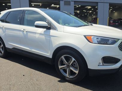 Used 2023 Ford Edge SEL w/ Convenience Package