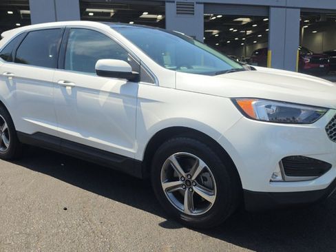 Used 2023 Ford Edge SEL w/ Convenience Package AWD/4WD image 1