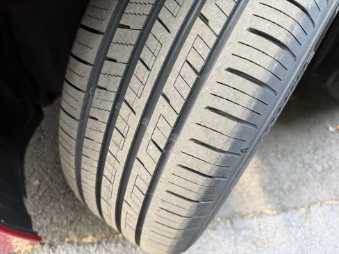 Used 2020 Toyota Corolla LE FWD image 17