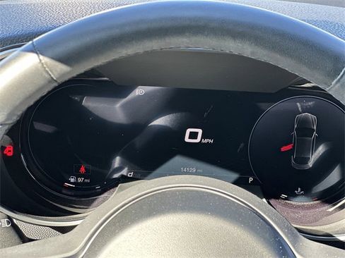 Used 2024 Alfa Romeo Giulia Ti image 27