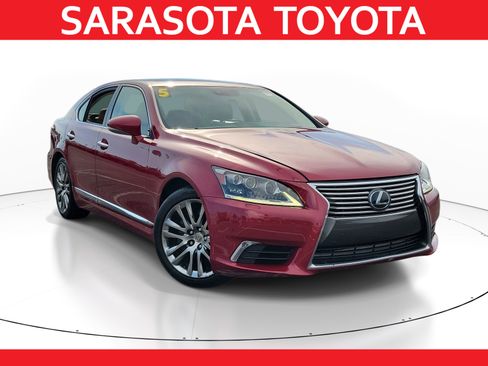 Used 2015 Lexus LS 460 w/ Comfort Package RWD image 1