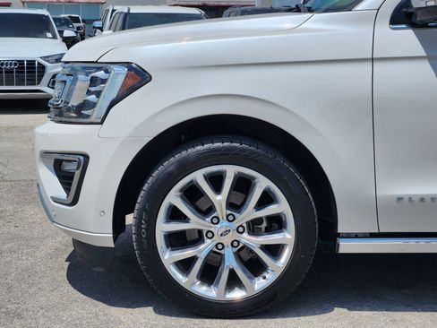 Used 2019 Ford Expedition Max Platinum AWD/4WD image 9