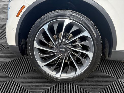 Certified 2023 Lincoln Aviator Reserve w/ Equipment Group 201A AWD/4WD image 14