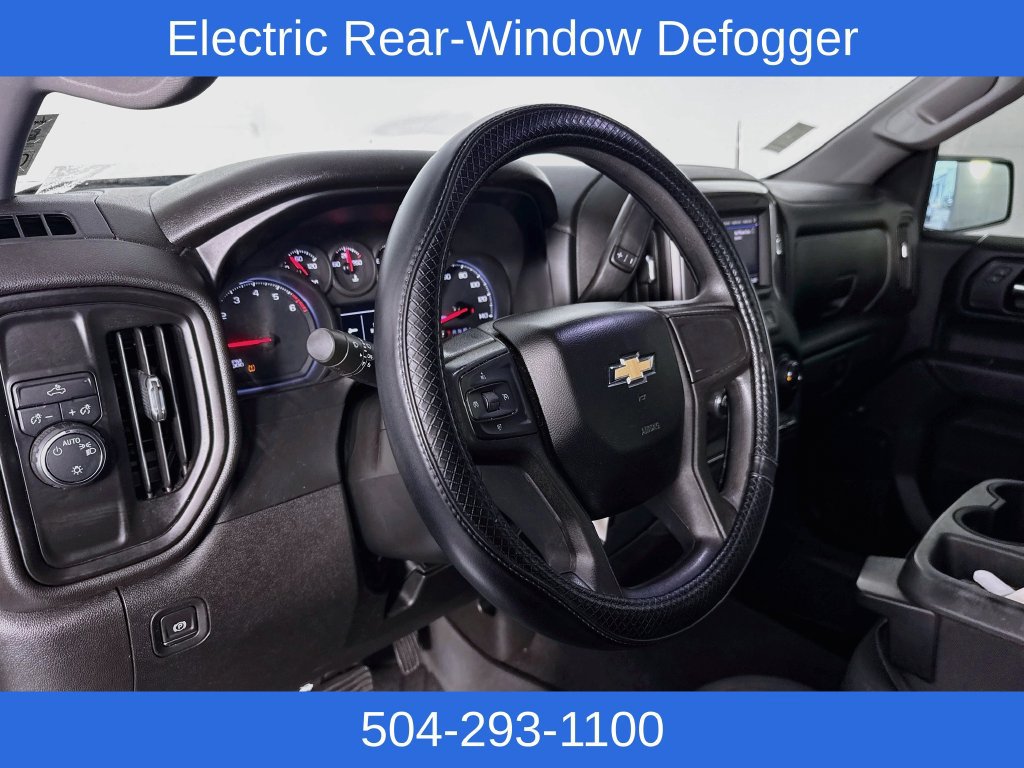 Used 2020 Chevrolet Silverado 1500 Custom w/ Custom Value Package RWD image 10