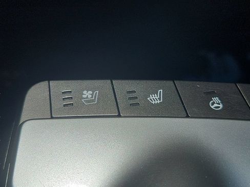 Certified 2024 Kia EV6 Wind AWD/4WD image 20