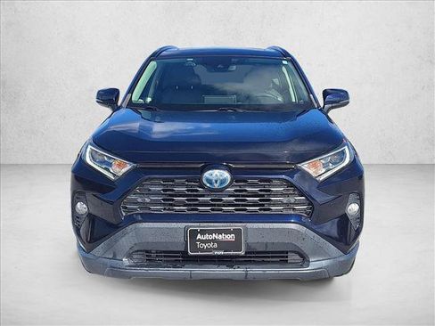 Certified 2019 Toyota RAV4 XLE w/ Convenience Package AWD/4WD image 2