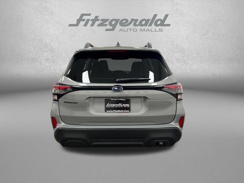 Used 2026 Subaru Forester Premium AWD/4WD image 6