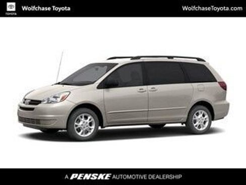 Used 2005 Toyota Sienna LE w/ LE Pkg 2 FWD image 1