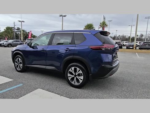 Used 2023 Nissan Rogue SV image 29