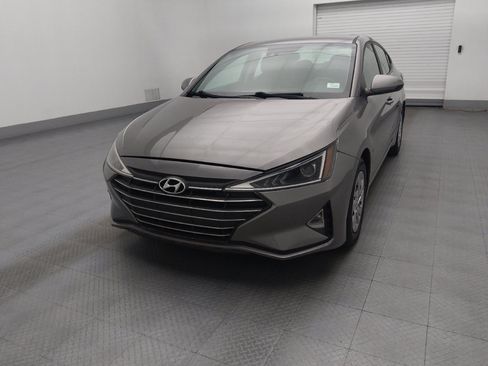 Used 2020 Hyundai Elantra SE w/ Cargo Package (C1) image 15