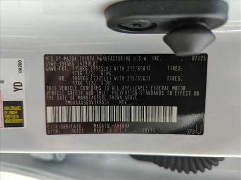 Used 2025 Toyota Corolla Cross L image 15