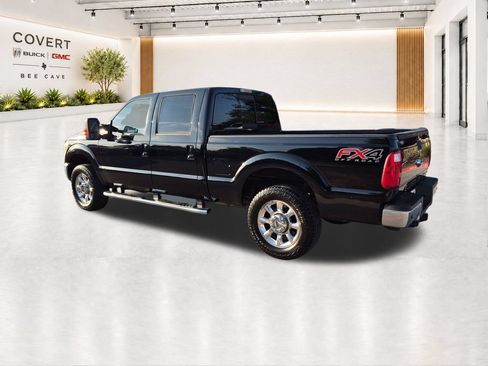 Used 2016 Ford F250 Lariat w/ Lariat Ultimate Package AWD/4WD image 9