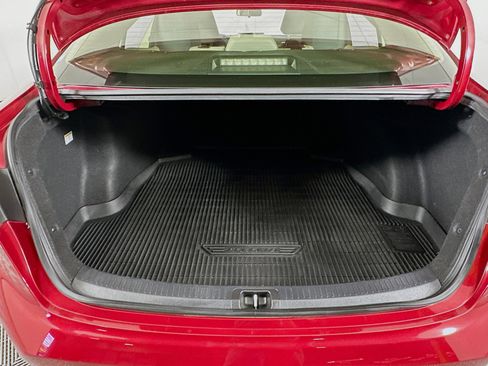 Used 2022 Toyota Corolla LE image 28