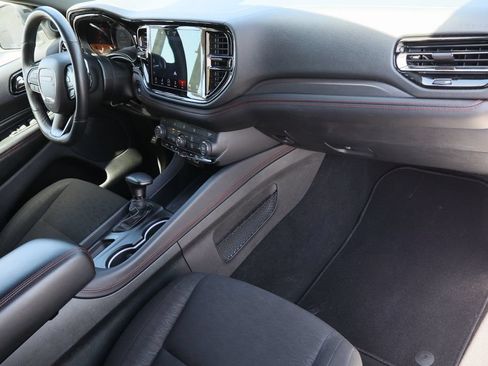 Used 2025 Dodge Durango GT AWD/4WD image 28