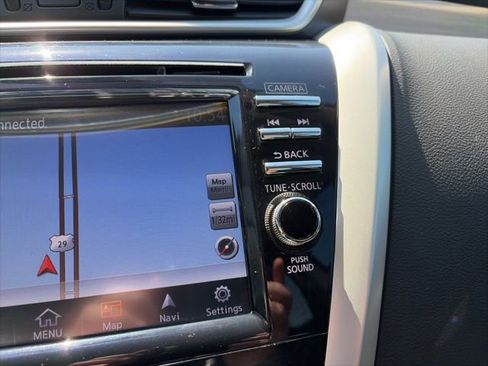 Used 2017 Nissan Murano SL FWD image 20