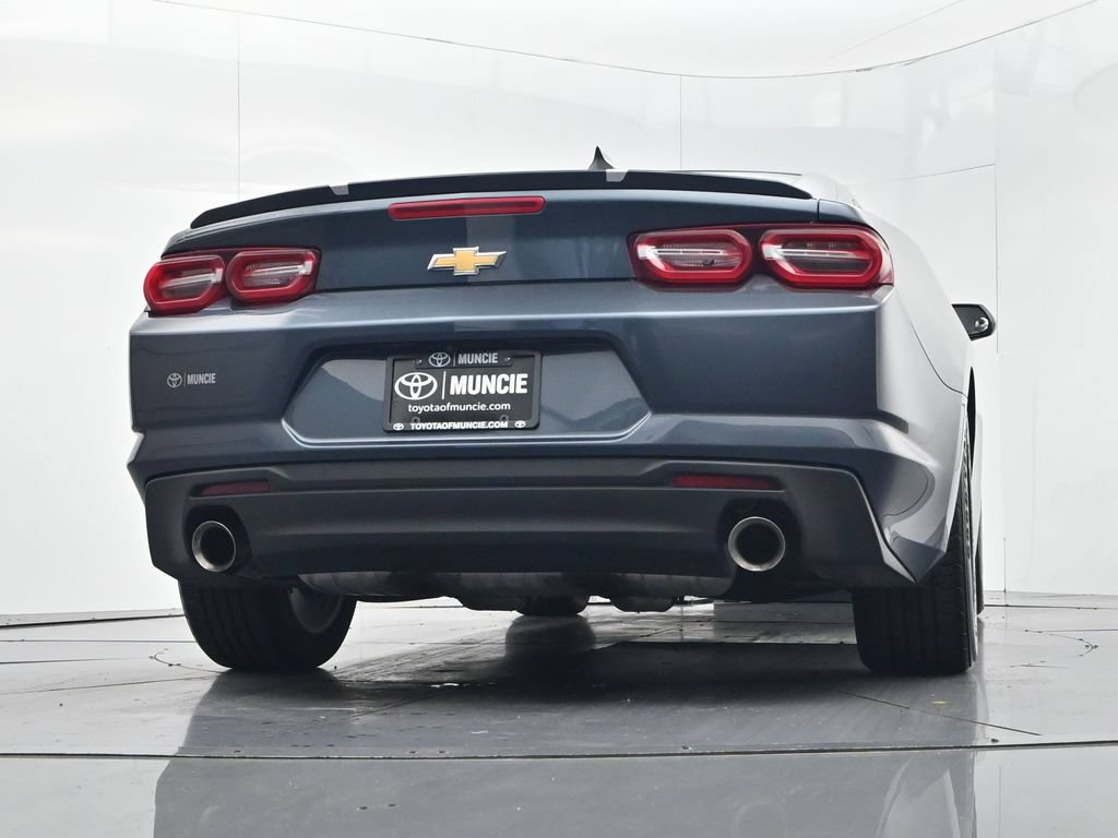 Used 2020 Chevrolet Camaro LT w/ Technology Package RWD image 45