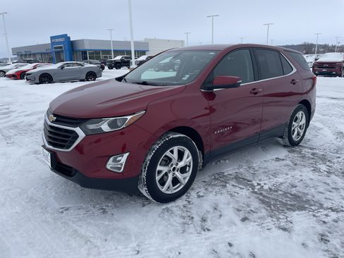 Used 2019 Chevrolet Equinox LT image 1
