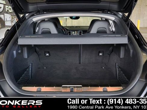 Used 2016 Porsche Panamera 4 Edition image 49