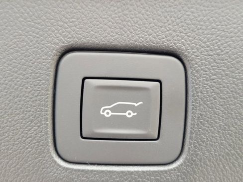 New 2025 Buick Envista Sport Touring w/ Convenience I Package image 8