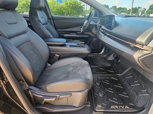 Used 2023 Nissan Ariya FWD image 21