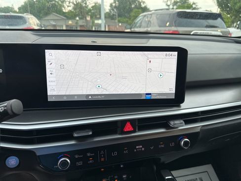 Used 2024 Kia Sorento S image 39