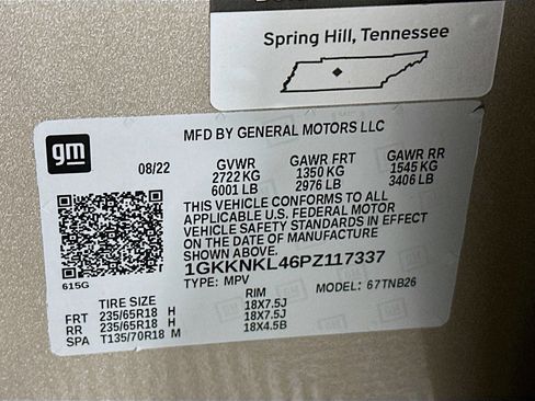 Used 2023 GMC Acadia SLE image 12