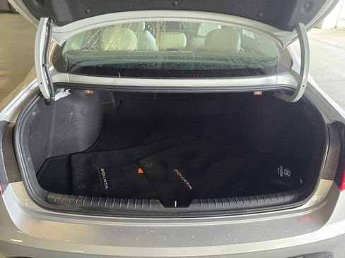 Used 2023 Hyundai Sonata SEL w/ Convenience Package image 18