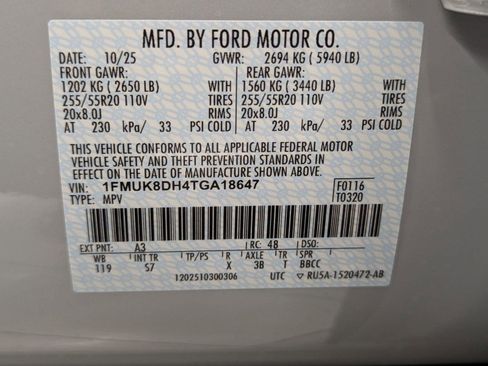 New 2026 Ford Explorer Active w/ Active Comfort Package image 16