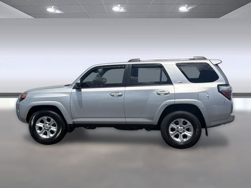 Used 2023 Toyota 4Runner SR5 RWD image 2