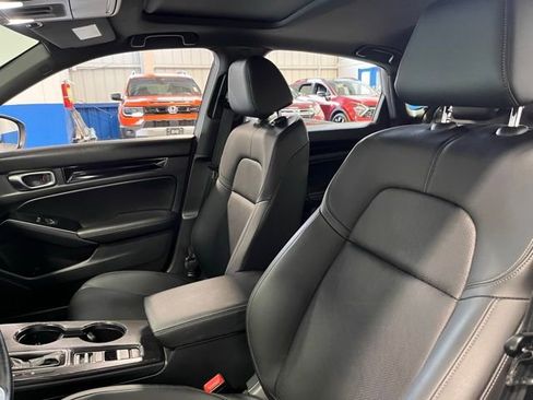 Used 2025 Honda Civic Sport Touring image 23