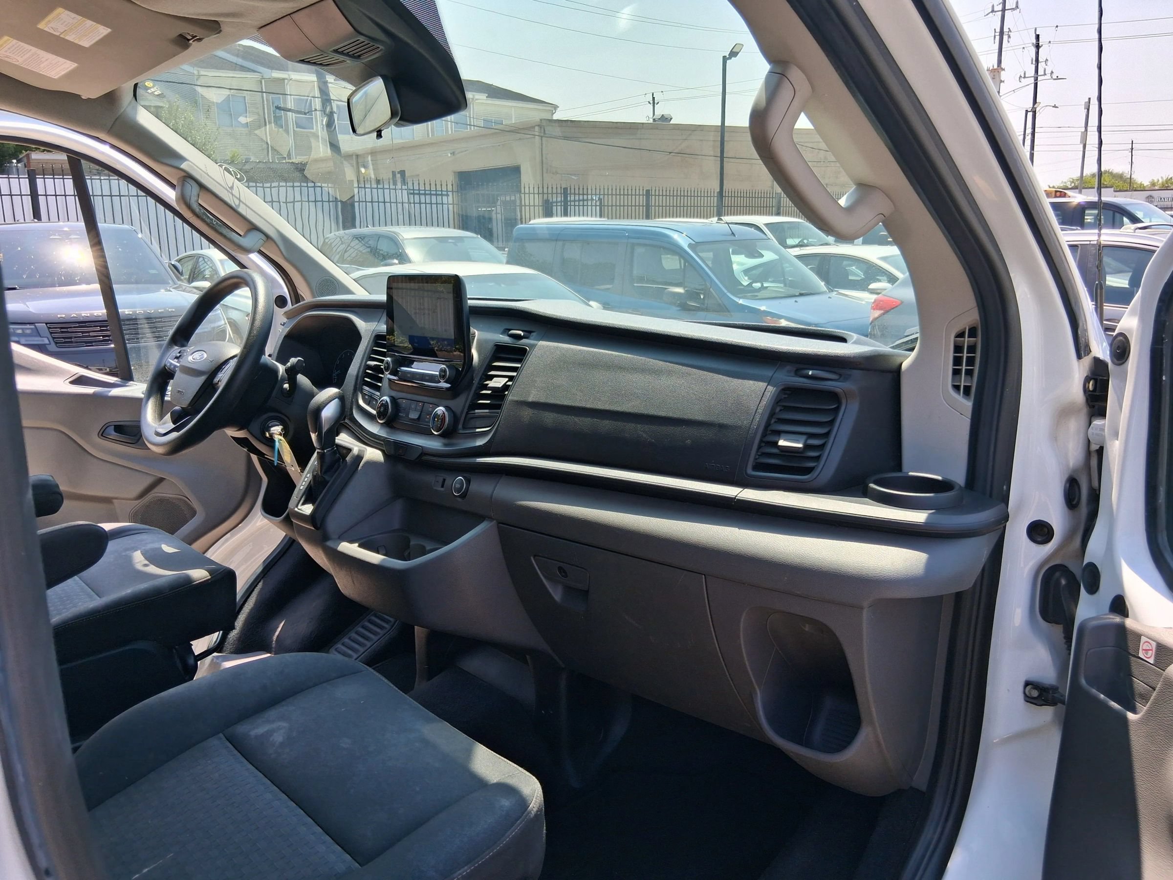 Used 2020 Ford Transit 150 XL RWD image 37