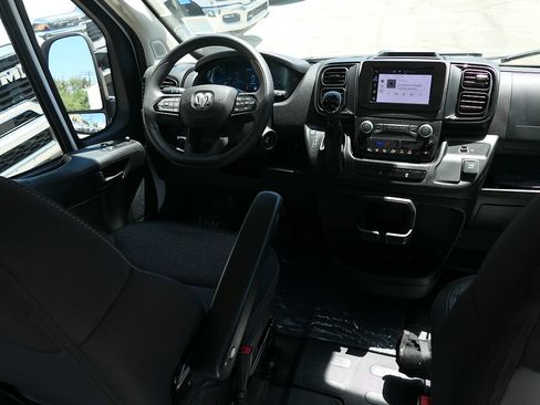 New 2026 RAM ProMaster 3500 w/ Convenience Group FWD image 22