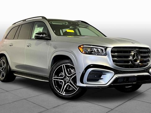 New 2026 Mercedes-Benz GLS 450 4MATIC image 19