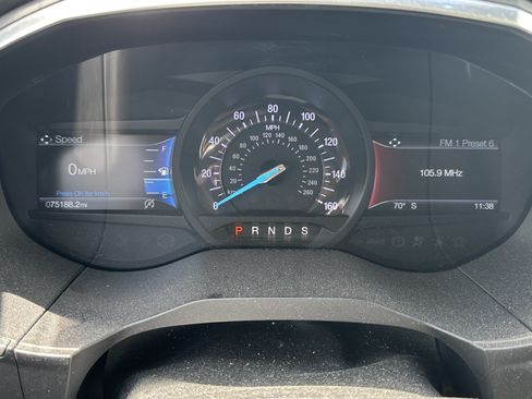 Used 2019 Ford Edge Titanium w/ Equipment Group 301A AWD/4WD image 23