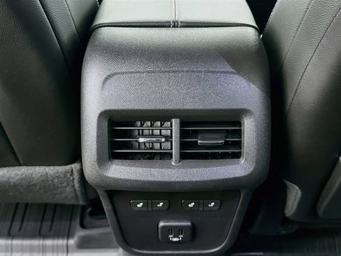 Used 2024 GMC Terrain Denali w/ Denali Premium Package AWD/4WD image 24