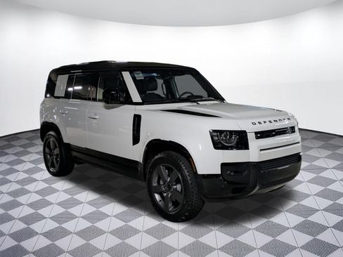 New 2026 Land Rover Defender 110 X-Dynamic SE AWD/4WD image 7