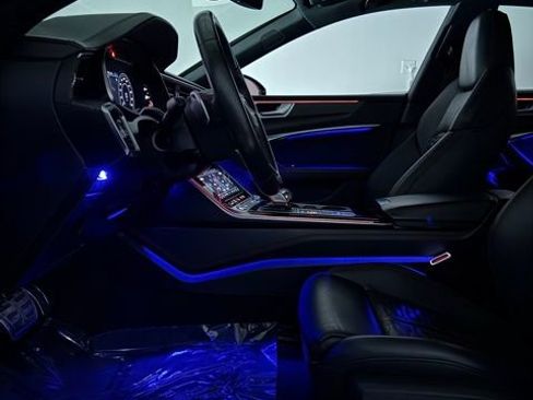 Used 2021 Audi RS 7 Sportback w/ Carbon Optic Package image 52