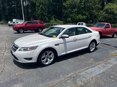 Used 2011 Ford Taurus SEL w/ 202A Rapid Spec Order Code FWD image 5