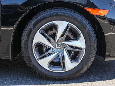Used 2019 Honda Civic LX image 9
