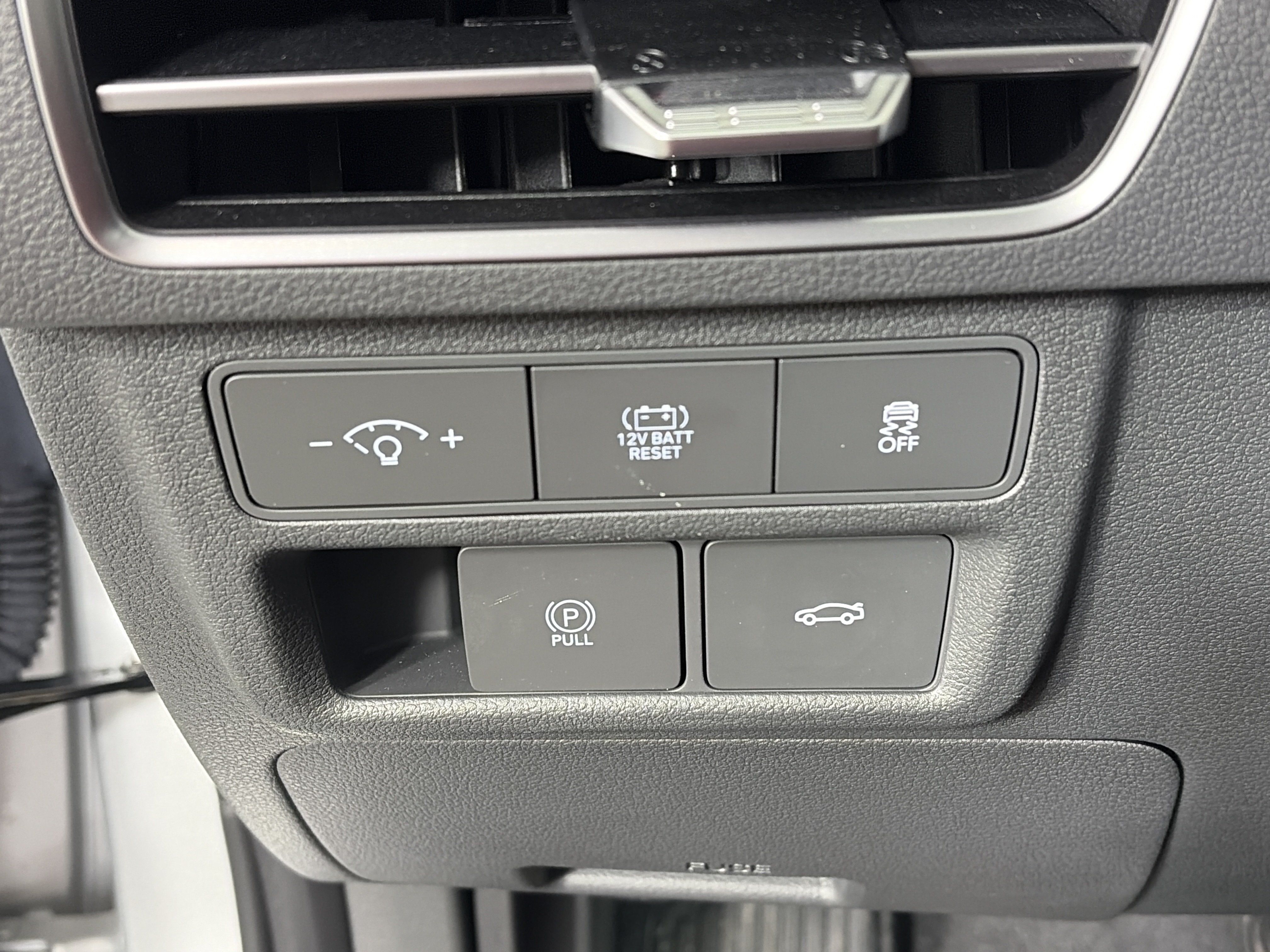 New 2025 Hyundai Sonata SEL FWD image 27