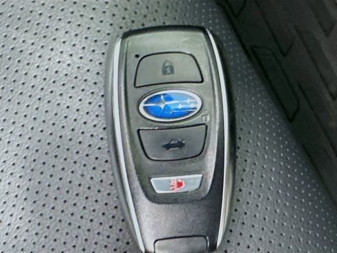 Used 2025 Subaru Outback Limited XT AWD/4WD image 40